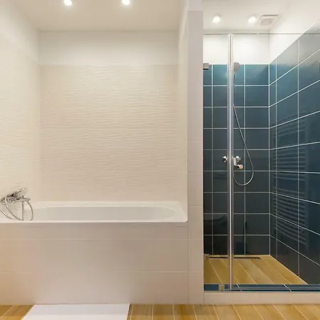 Urban Oasis Near The Danube Appartement *